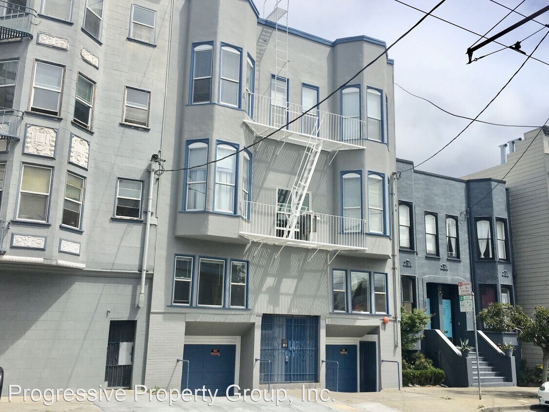Foto principal - 582 Grove St