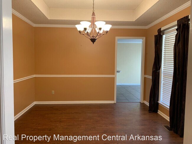 Building Photo - 1 Quail Ln