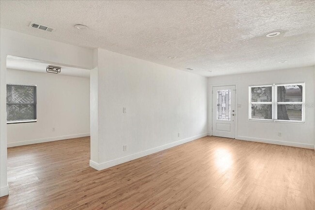 Building Photo - 3307 W Ballast Point Blvd