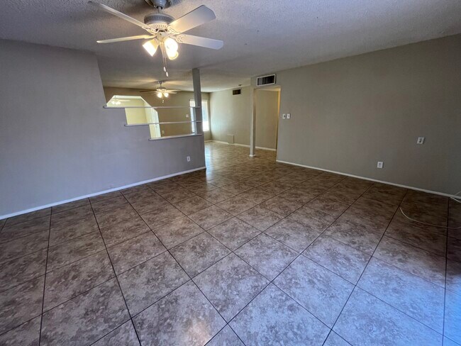 Foto del edificio - 4454 W Avalon Dr