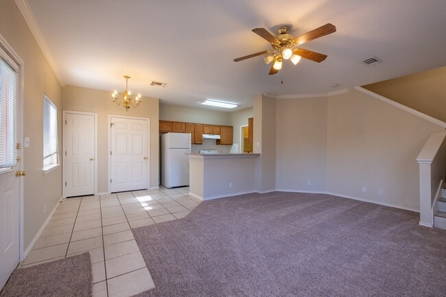 Building Photo - Spacious 3 Bedroom, 3.5 Bath Two-Story Dup...