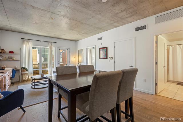 Building Photo - 1475 Delgany St