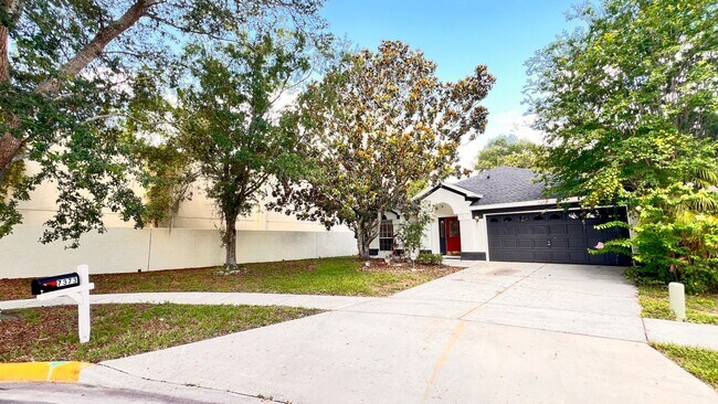 Foto del edificio - Spacious 4-Bedroom Home in Prime Orlando L...