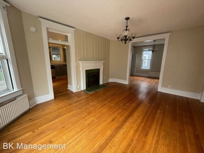 Building Photo - 3 br, 2 bath House - 461 Littleton Street