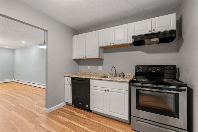 Foto del edificio - 595 Revere Beach Pkwy