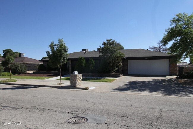 Foto del edificio - 19014 Armington Dr