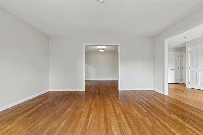 Building Photo - 119 Brambach Rd