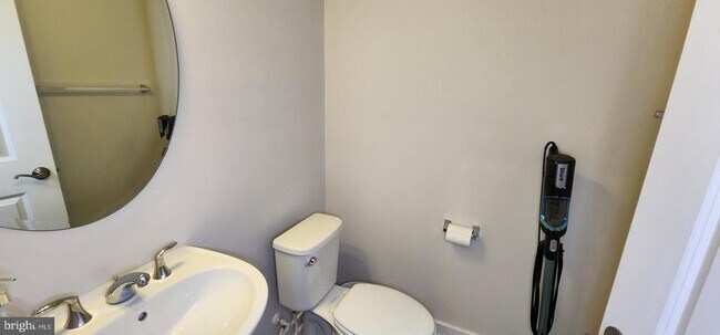 Foto del edificio - 5606 Hyattsville Dr