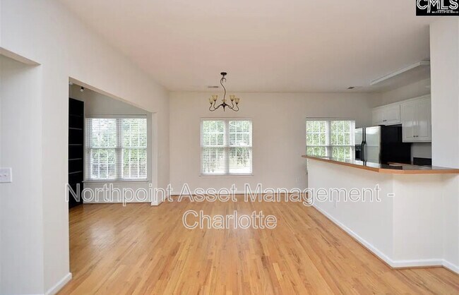Foto del edificio - 404 Canal Pl Dr