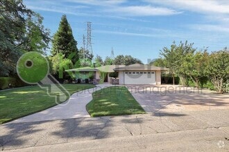 Building Photo - 304 Diamond Oaks Rd