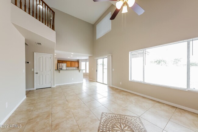 Foto del edificio - 16203 N Basl Ln