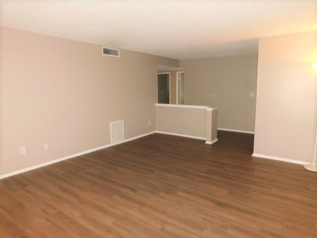 Foto del edificio - 57 Springhedge Ct St