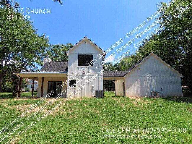Foto del edificio - 303 S Church St