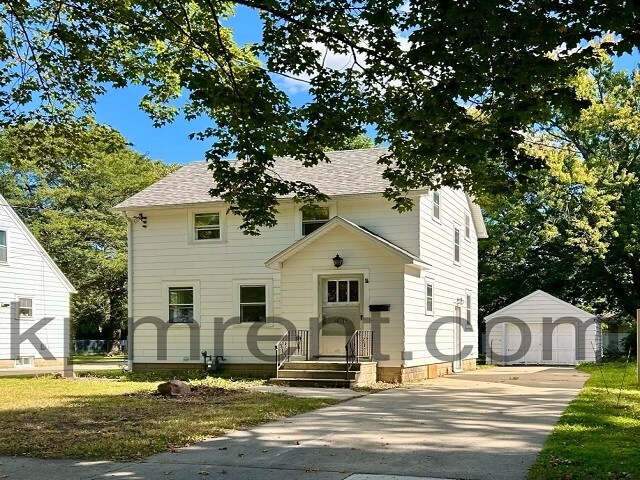 Primary Photo - 1206 10th St NW