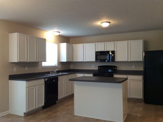 Building Photo - 12353 Deerview Drive