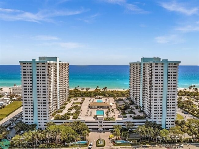Building Photo - 1201 S Ocean Dr