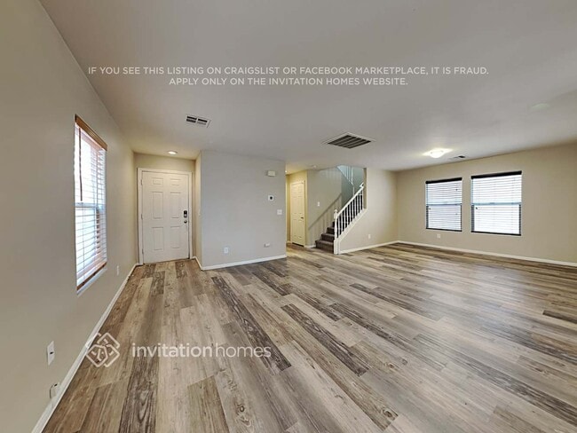 Foto del edificio - 5053 Diamond Ranch Ave