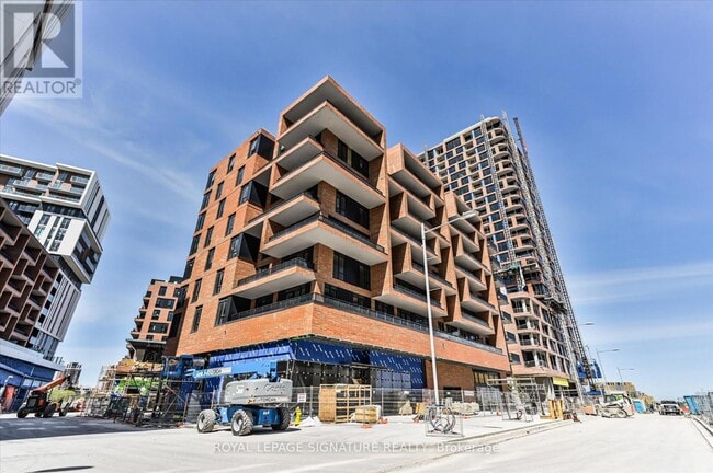 Photo du bâtiment - 38-C338 Simcoe Promenade