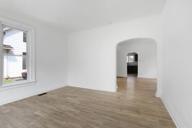 Foto del edificio - Wood St Home