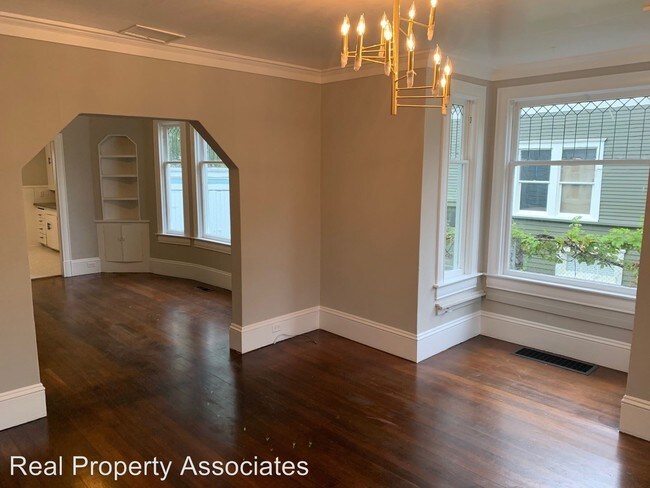 Building Photo - 2 br, 1 bath House - 3013 NW 66th St