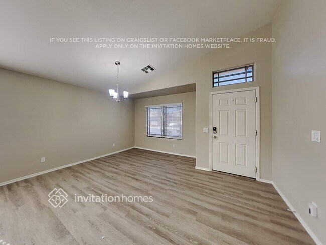 Foto del edificio - 13383 W Watson Ln
