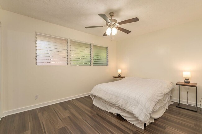 Building Photo - 76-6226-6226 Plumeria Rd