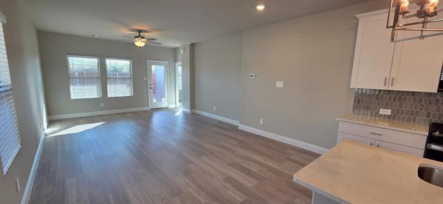 Foto del edificio - 1740 Arches Rd