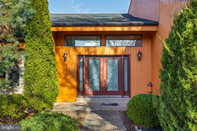 Foto del edificio - 509 Long Ln