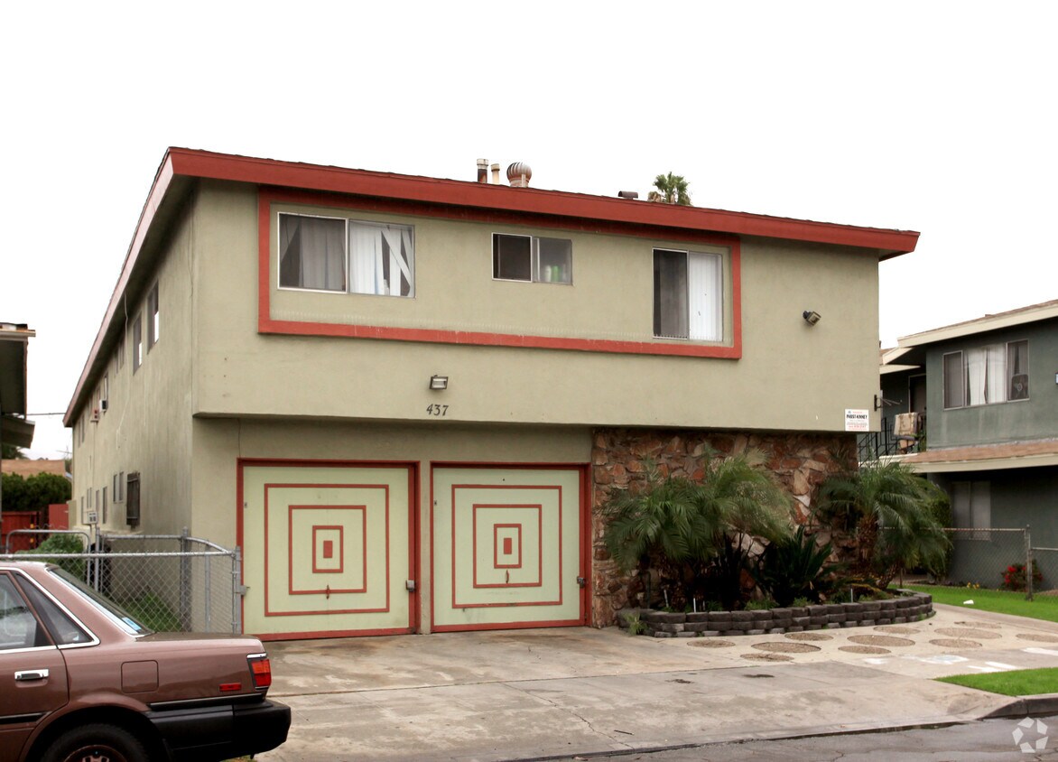 Building Photo - 437 BONITO Ave