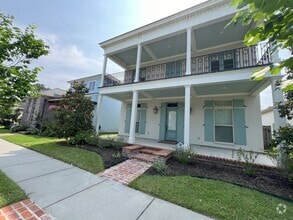 Building Photo - 10722 Turning Leaf Dr