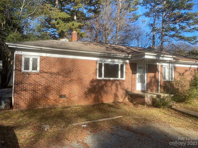 Primary Photo - 1441 Goodwin Ave
