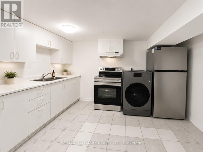 Building Photo - 245 Axminster Dr