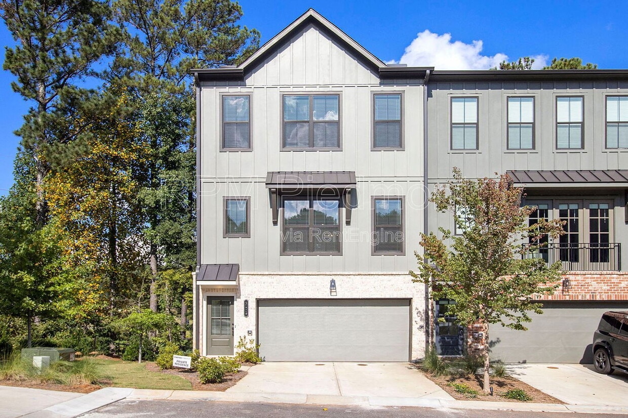 Photo - 205 Firefly Cir