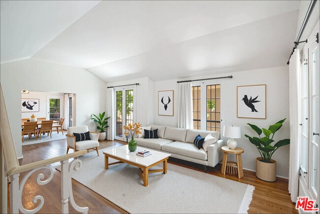 Foto del edificio - 6140 W 6th St