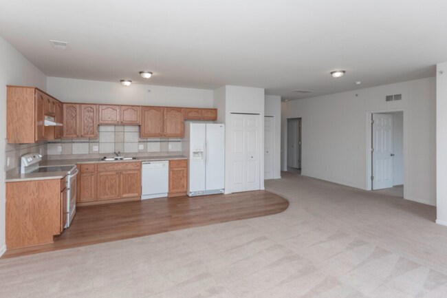 Foto del edificio - Towne Center Flats - 45517 Revere Dr.