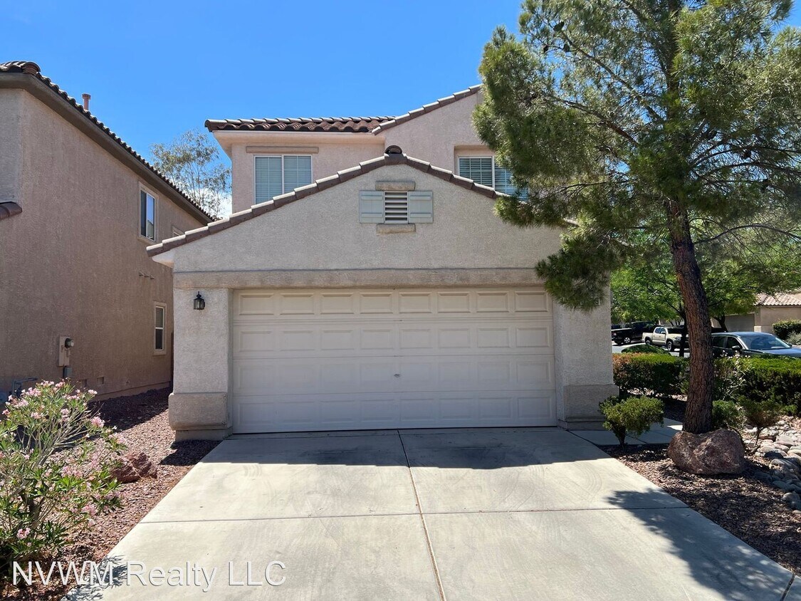 4 br, 2.5 bath House 7649 Breed Hill St House Rental in Las Vegas