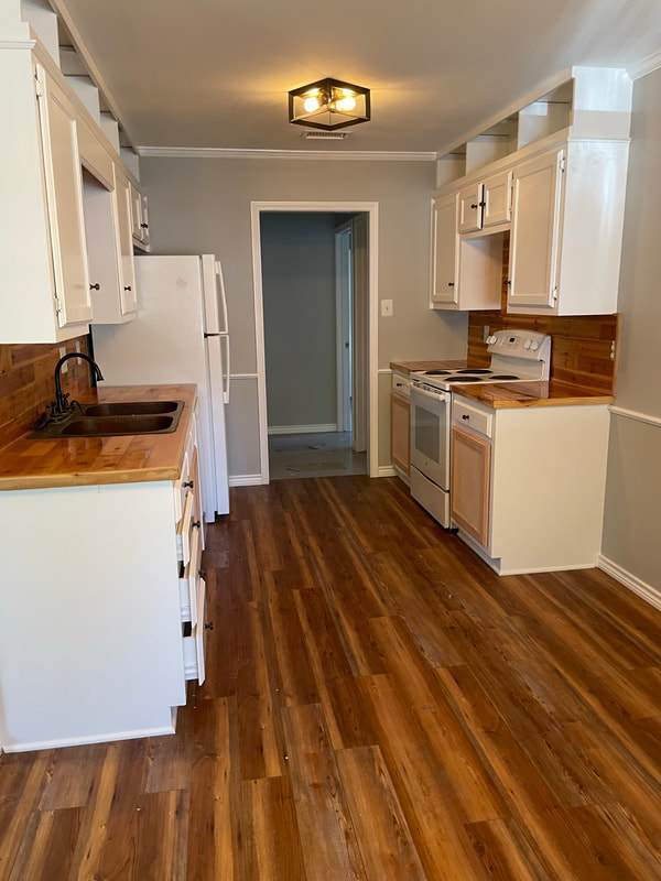 Building Photo - Super cute 2 bedroom close to campus!