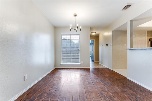 Foto del edificio - 5565 Preston Oaks Rd