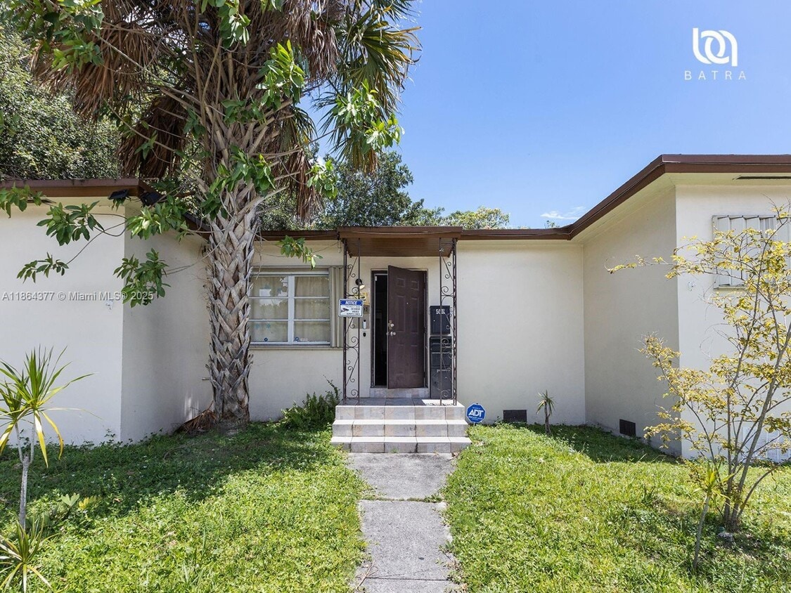 Primary Photo - 5001 NW 12th Ave