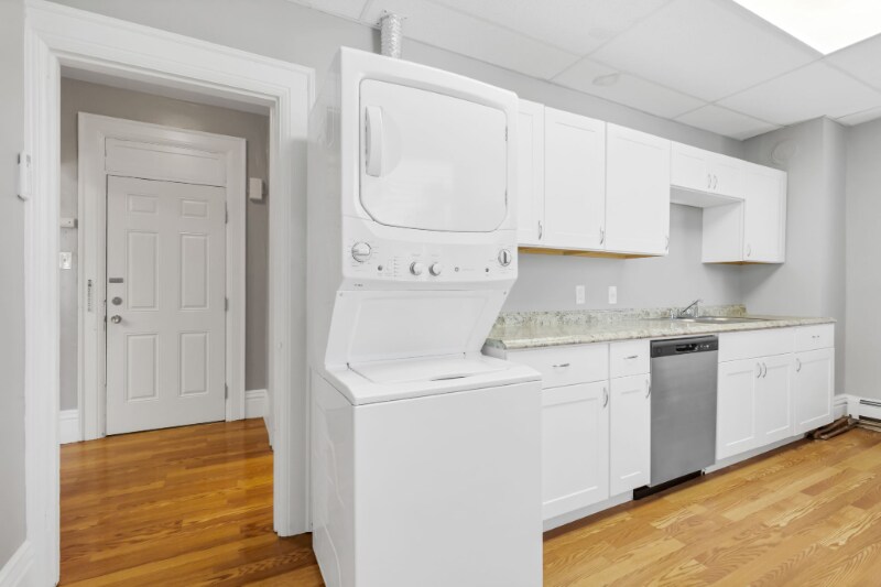 Foto principal - 1427 9th Ave