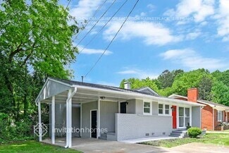 Building Photo - 1841 Haines St