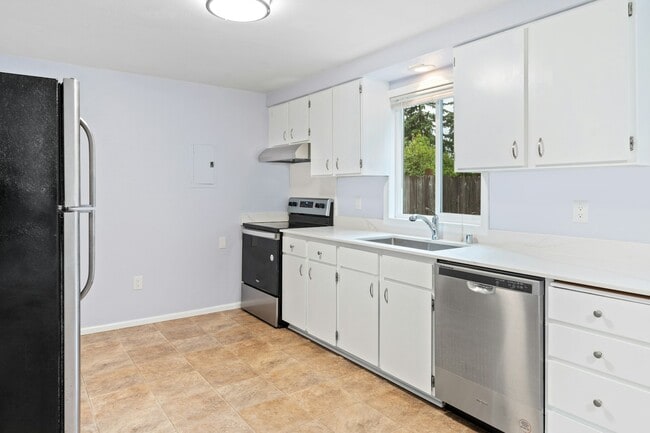 Building Photo - 4701 236th St SW