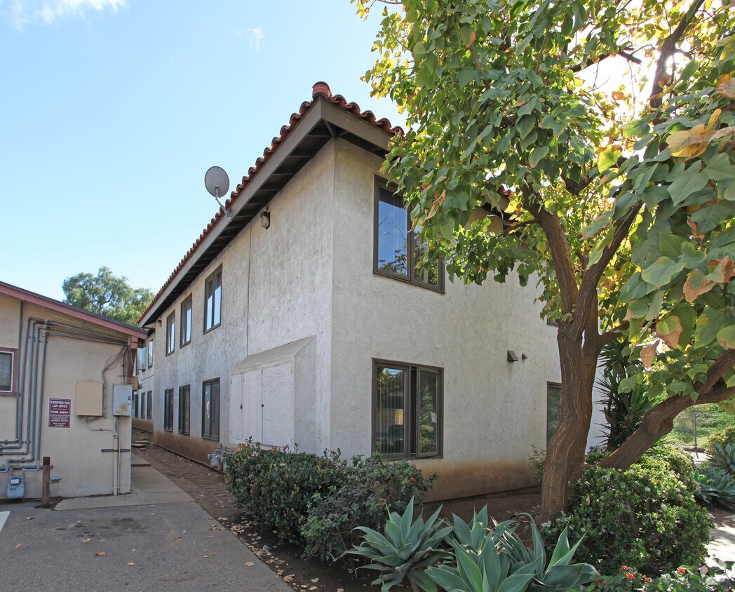 Building Photo - 3919 Mason St