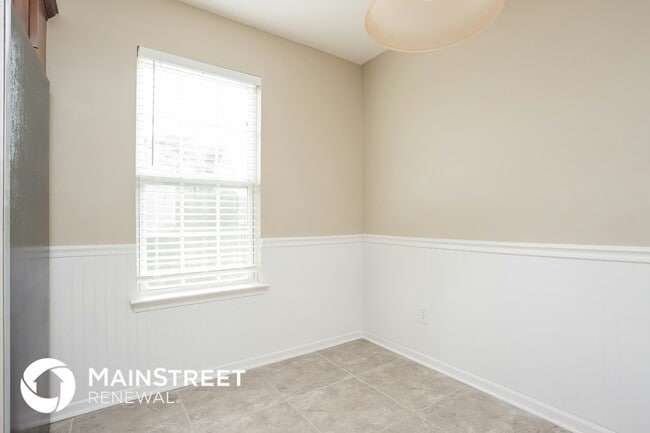 Building Photo - 153 Elderberry Point