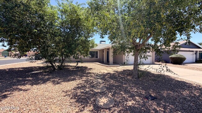 Foto del edificio - 2303 S Cottonwood Dr