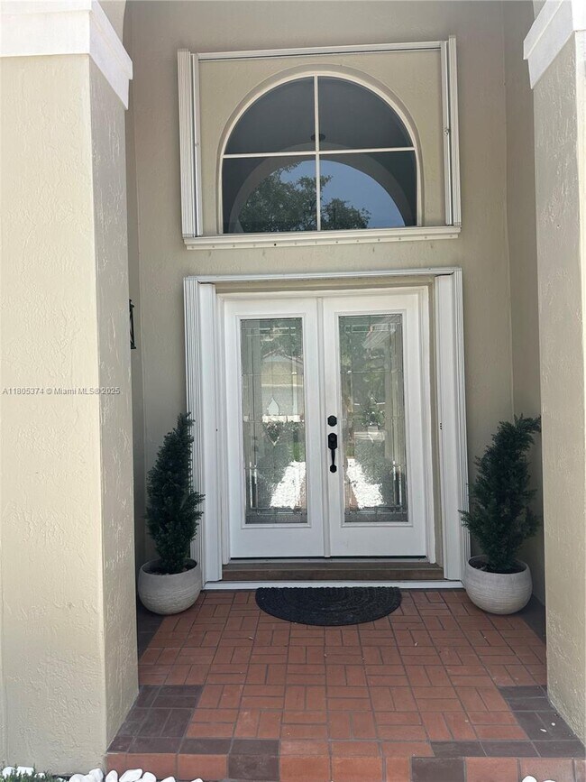 Foto del edificio - 388 Carrington Dr