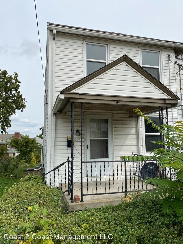2 br, 2 bath House 928 Vankirk St. 928... House for Rent in