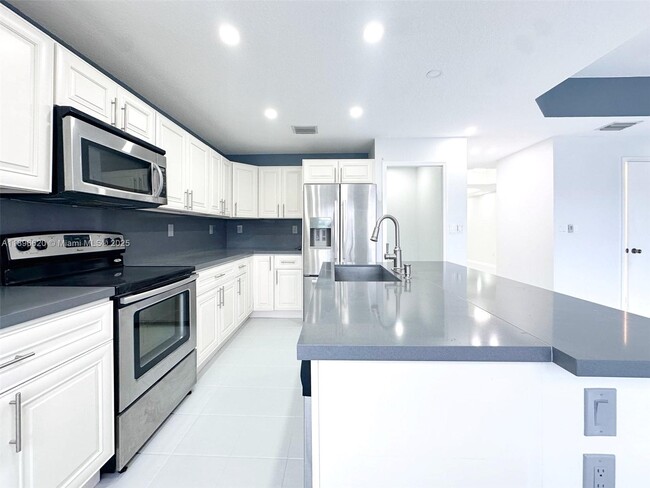 Foto del edificio - 3087 SW 153rd Path