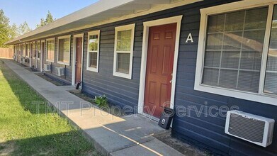 Building Photo - 2720 Forrest St