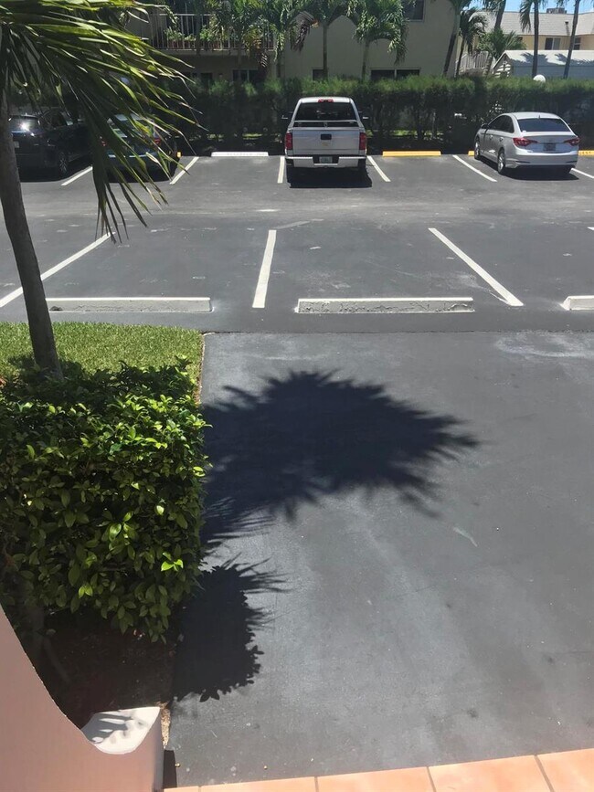 Foto del edificio - 3589 S Ocean Blvd